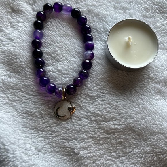 Handcrafted moon beaded bracelet - Picture 4 of 5